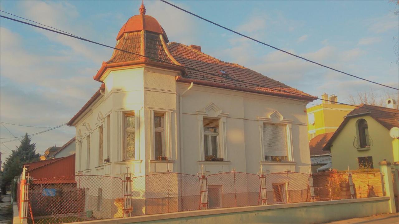 Hostel Maros Győr Kültér fotó